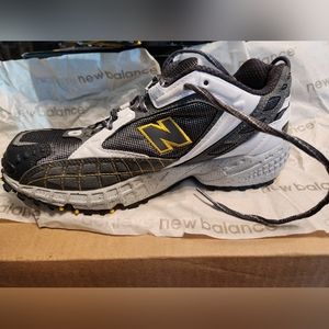 New, in box.  New Balance W704GW Women's sz 9